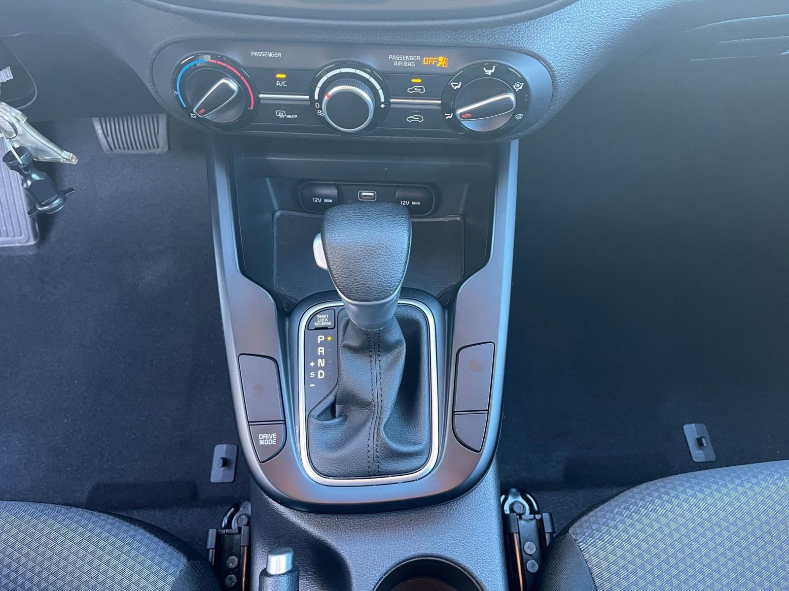 Used 2025 Kia Soul LX w/ LX Technology Package image 39