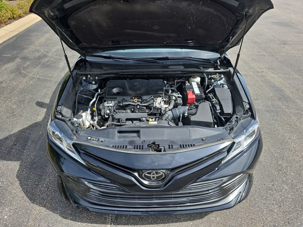Certified 2019 Toyota Camry LE FWD image 32