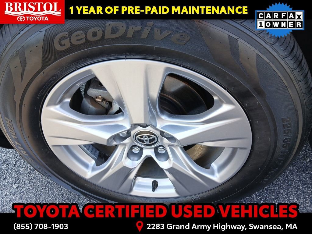 Certified 2022 Toyota RAV4 XLE image 12