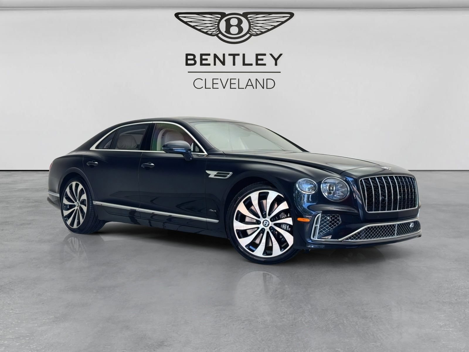 New 2026 Bentley Flying Spur Plug-In Hybrid AWD/4WD image 1