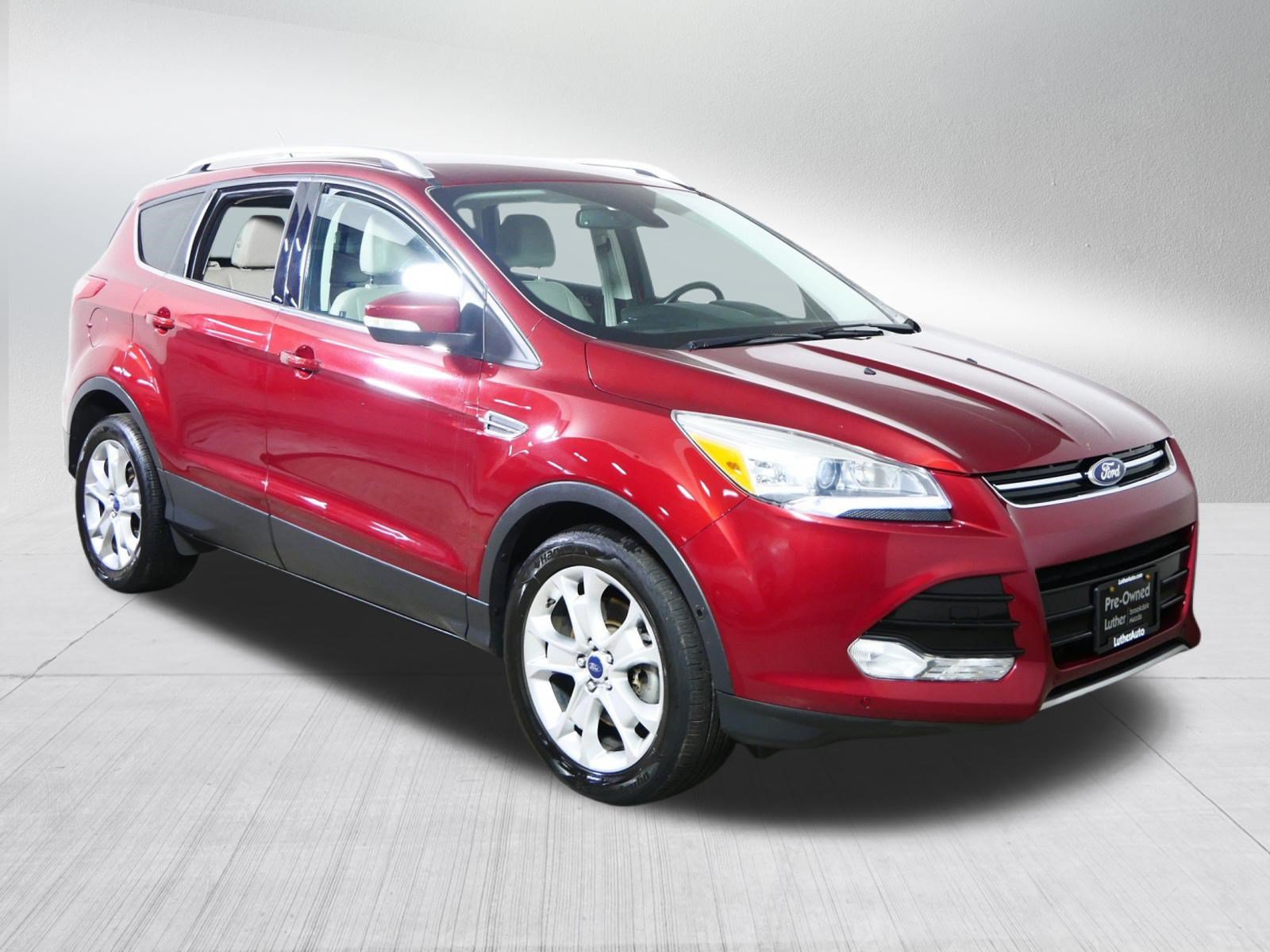 Used 2016 Ford Escape Titanium w/ Equipment Group 301A AWD/4WD video 1
