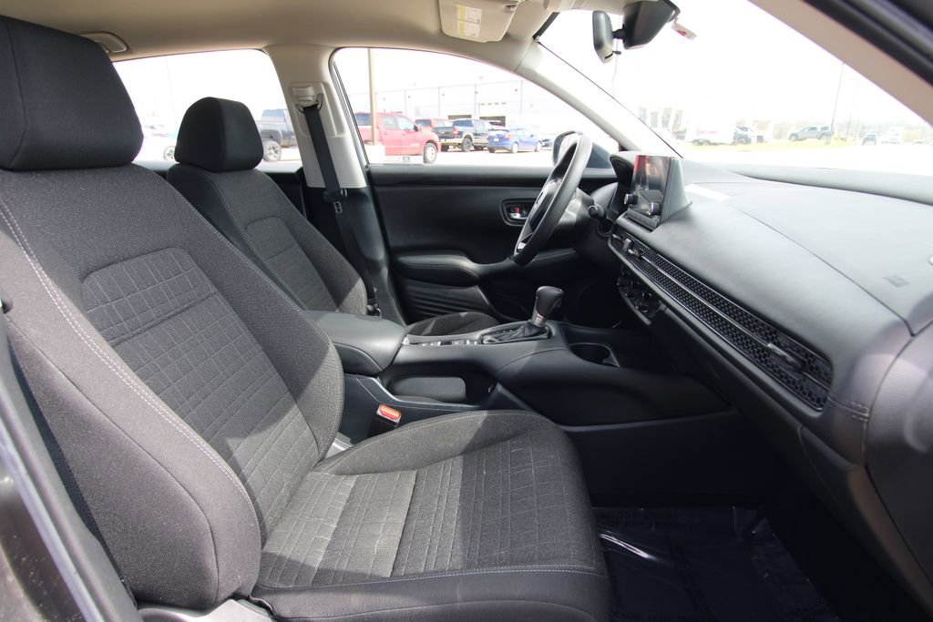 Used 2023 Honda HR-V LX image 8