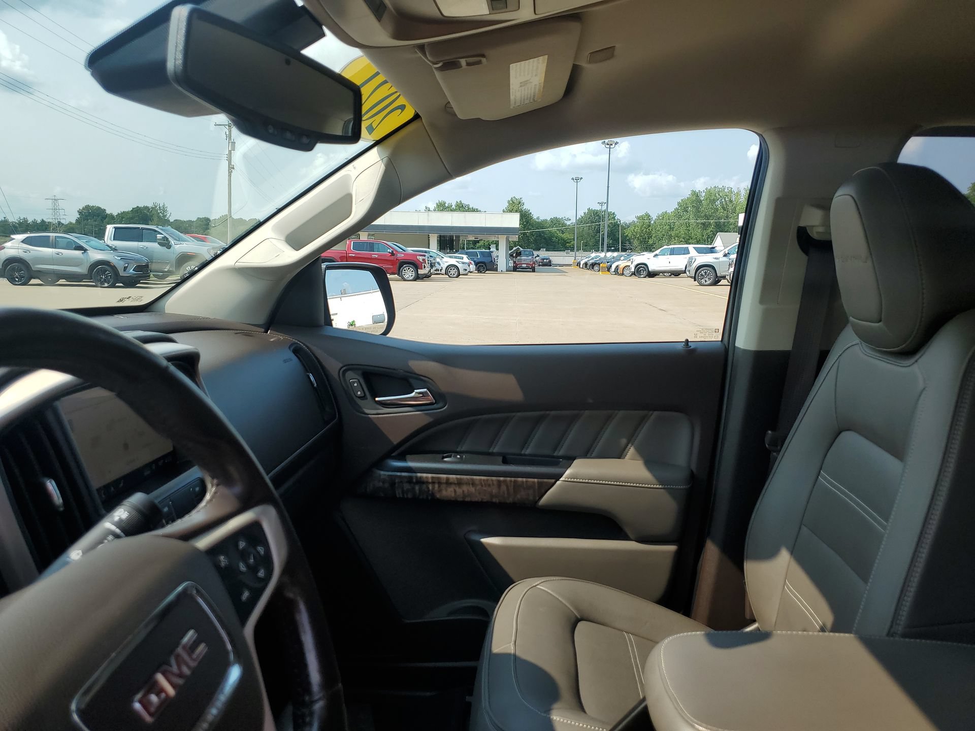Used 2021 GMC Canyon Denali AWD/4WD image 26