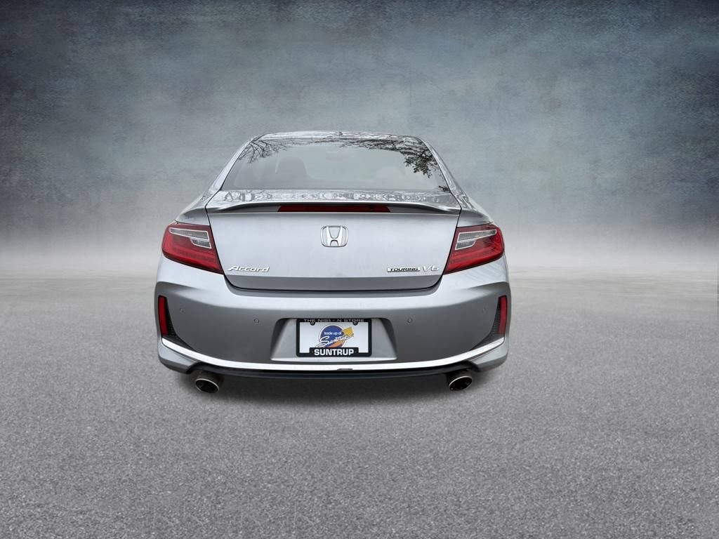 Used 2016 Honda Accord Touring image 4