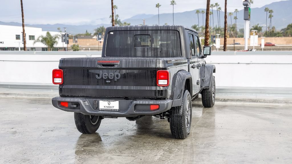 New 2026 Jeep Gladiator Sport AWD/4WD image 9
