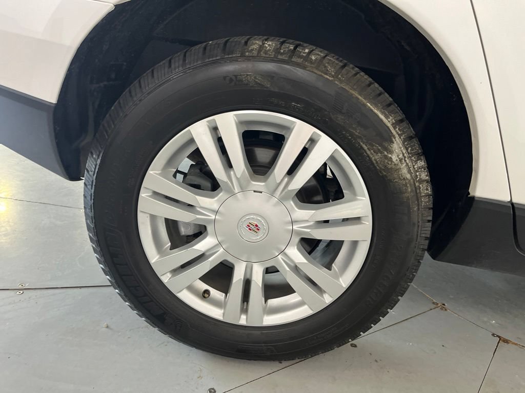 Used 2016 Cadillac SRX Luxury FWD image 17