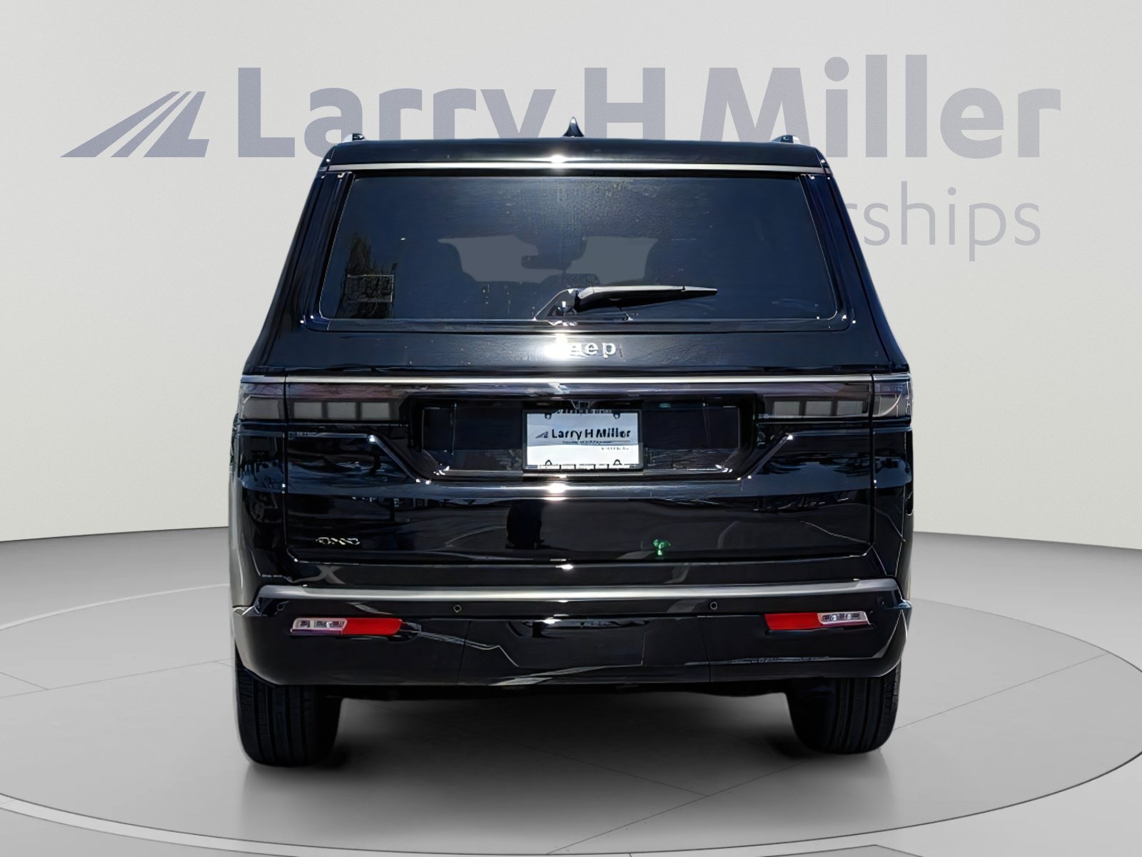 New 2026 Jeep Grand Wagoneer Summit AWD/4WD image 5
