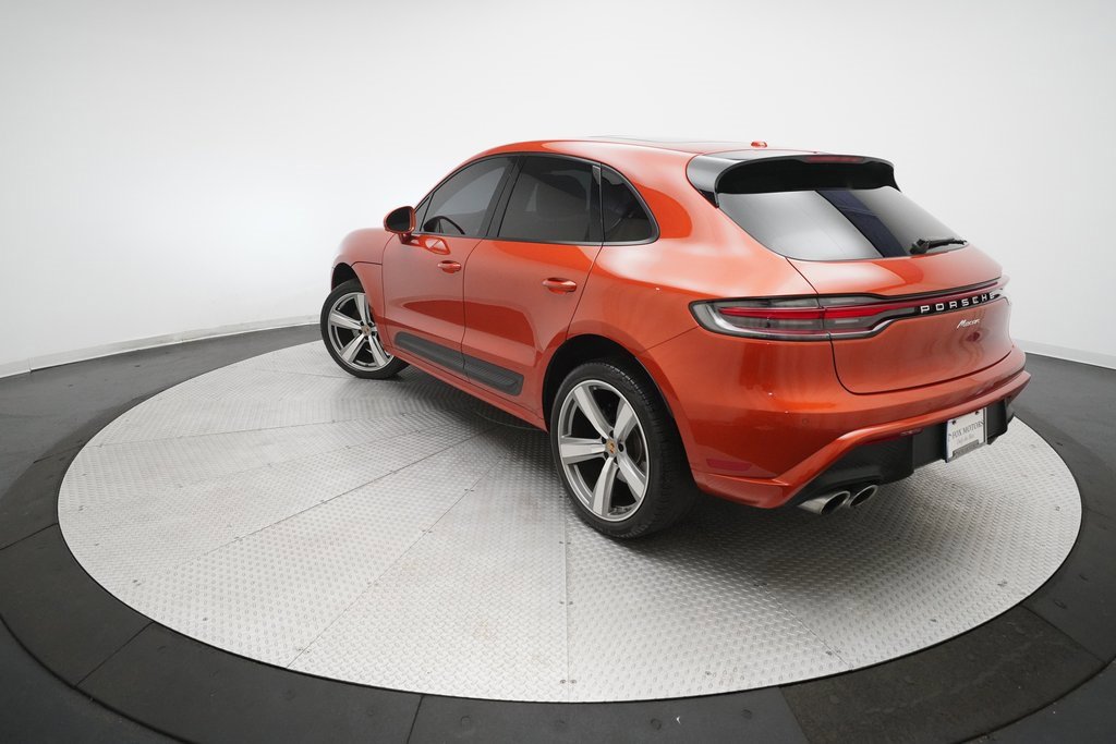 Used 2023 Porsche Macan image 12