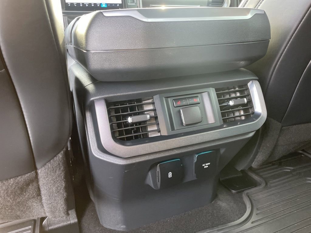 Used 2025 Ford F150 Platinum w/ Equipment Group 702A High image 33