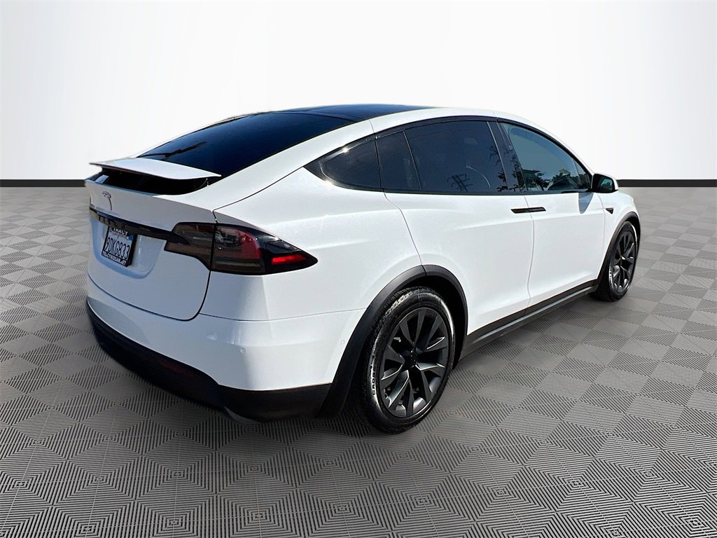 Used 2022 Tesla Model X image 7