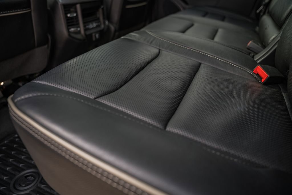 Certified 2023 RAM 1500 Limited w/ Body Color Bumper Group image 44