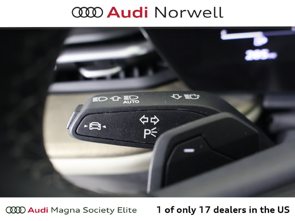 Used 2025 Audi Q5 Premium w/ Convenience Package AWD/4WD image 27