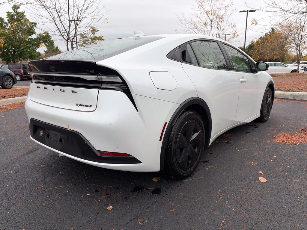 Used 2023 Toyota Prius Prime FWD image 6