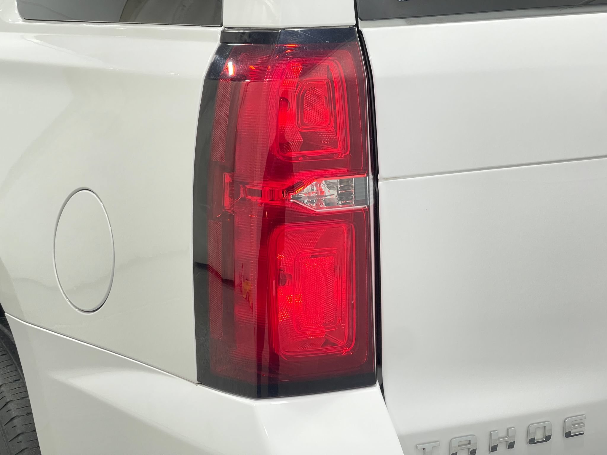 Used 2017 Chevrolet Tahoe LT AWD/4WD image 36