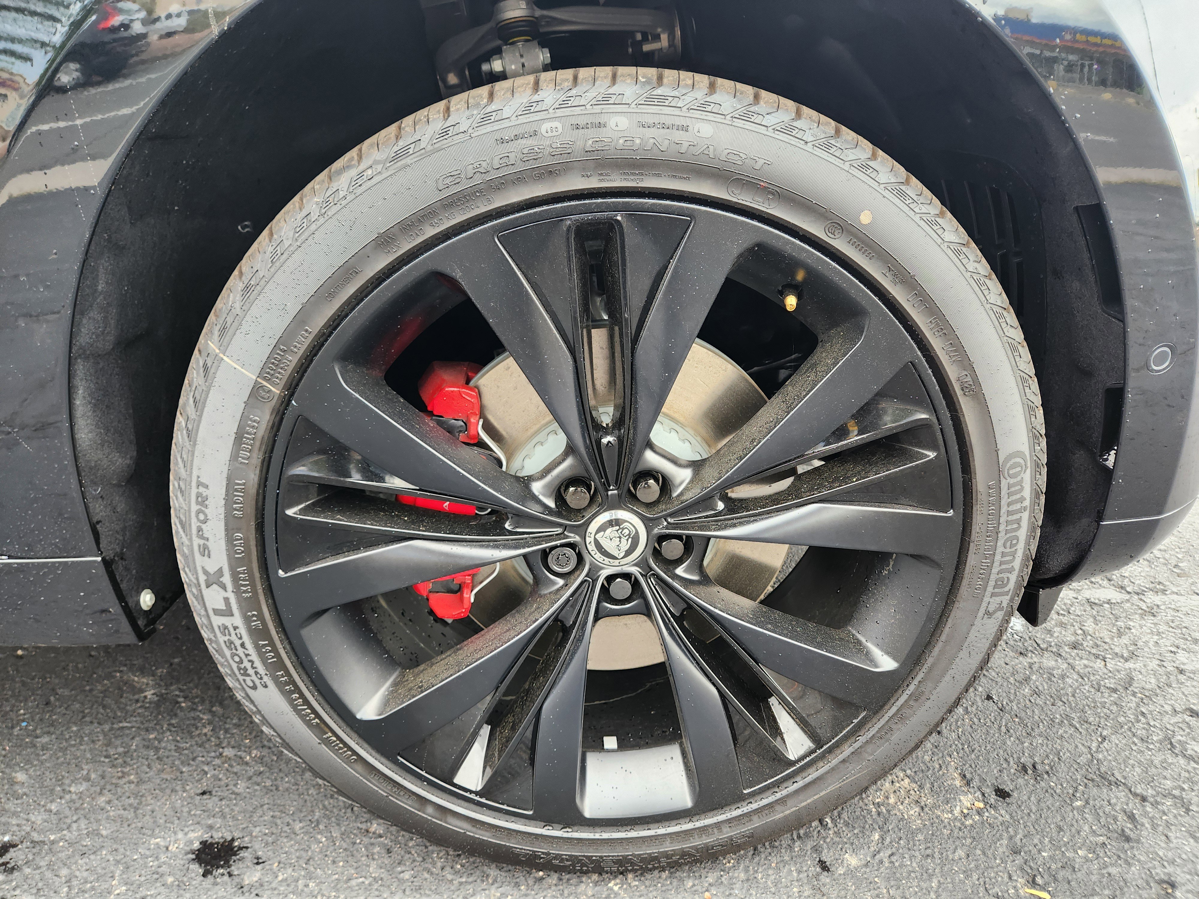 New 2026 Jaguar F-PACE R-Dynamic S image 23