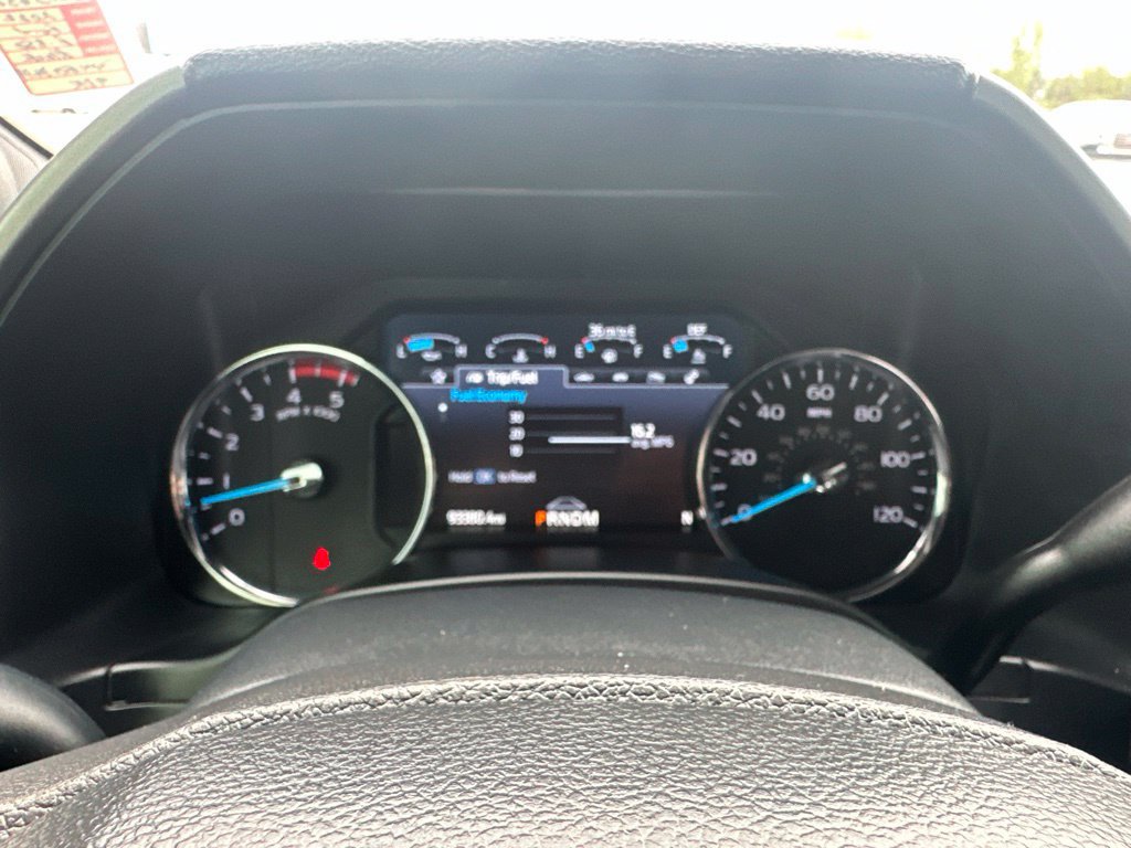 Used 2022 Ford F350 Platinum AWD/4WD image 2