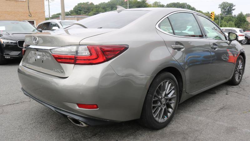 Used 2018 Lexus ES 350 w/ Navigation System Package FWD image 4