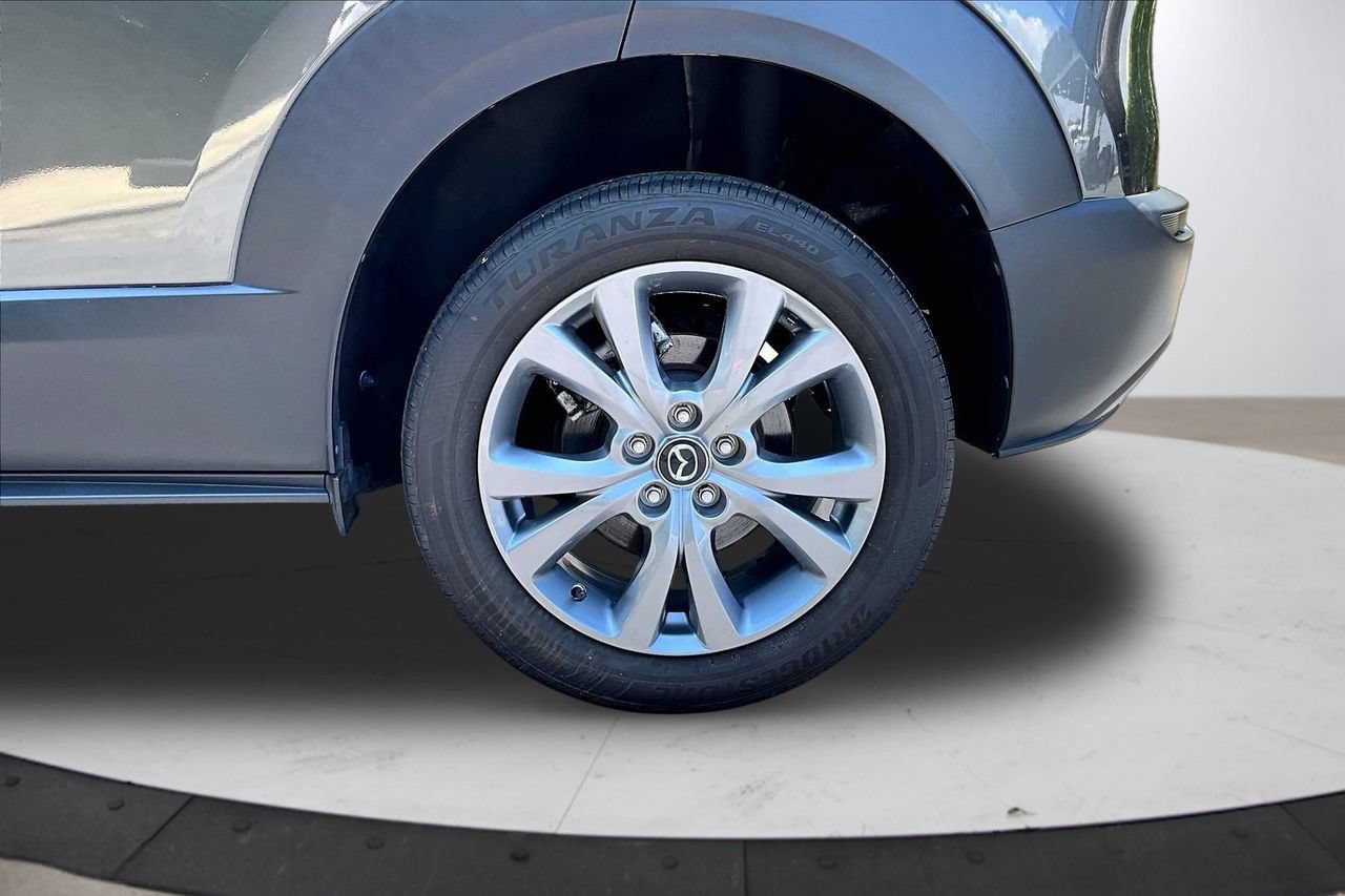 Used 2023 MAZDA CX-30 AWD 2.5 S w/ Select Package image 32