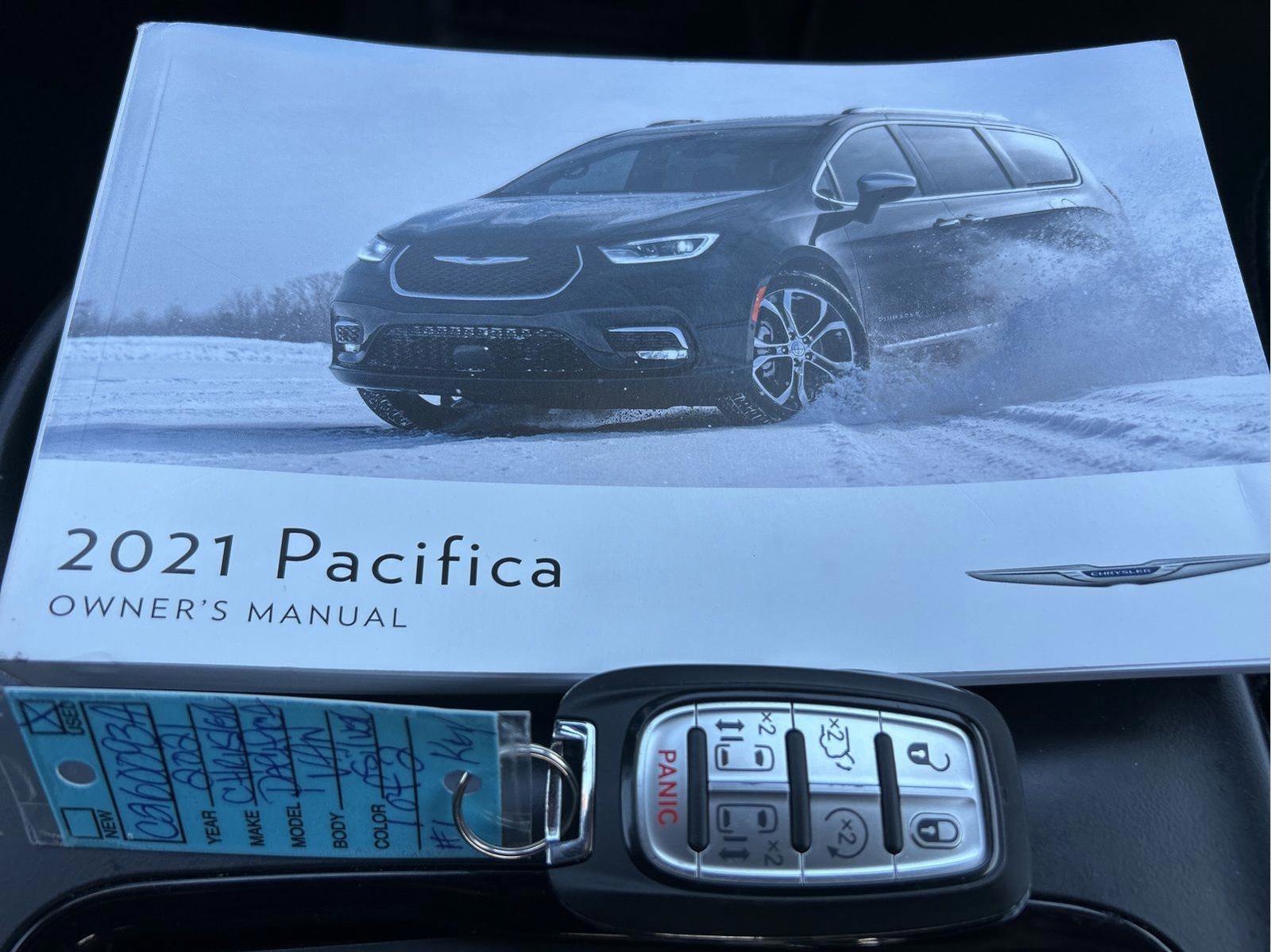 Certified 2021 Chrysler Pacifica Touring-L w/ S Appearance Package image 19