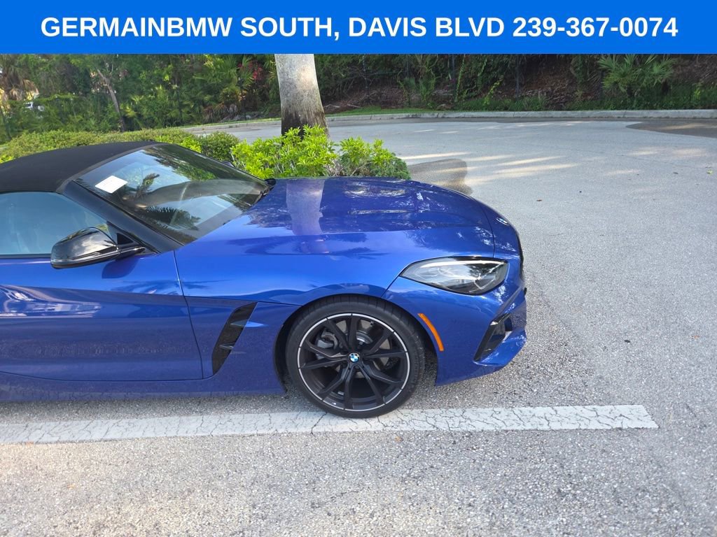 Certified 2024 BMW Z4 sDrive30i w/ Premium Package RWD image 15