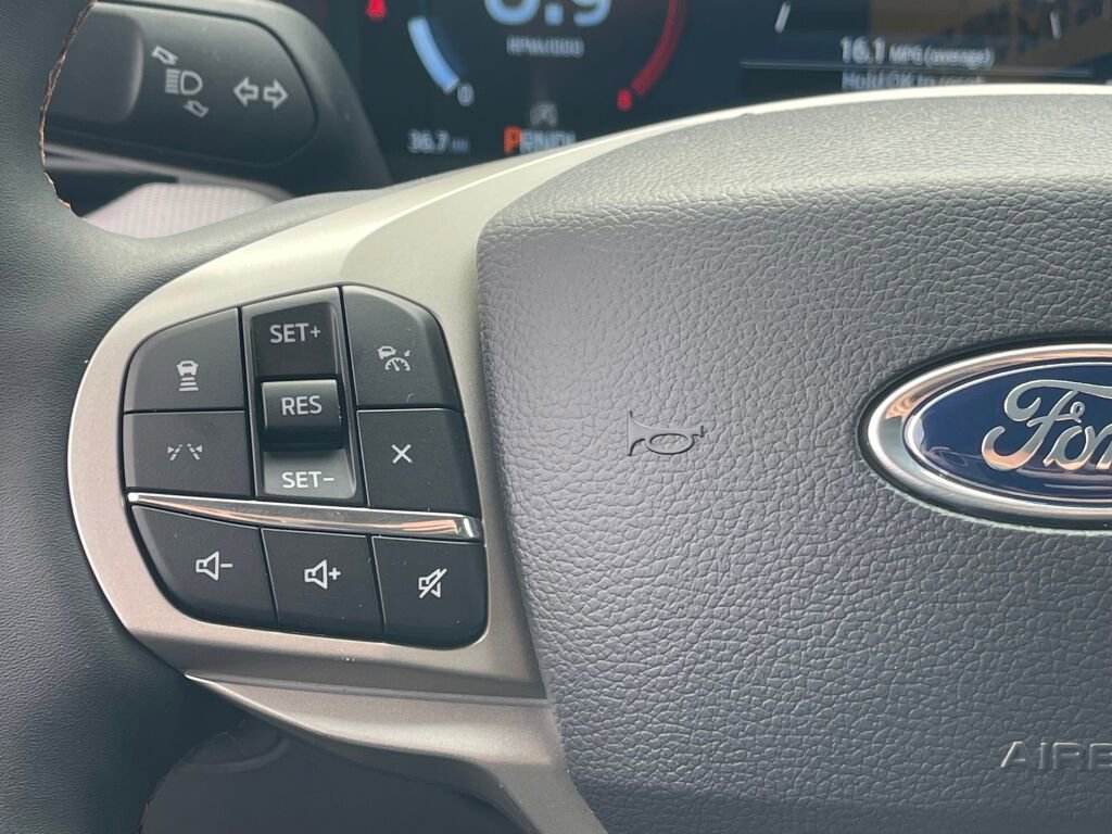 New 2026 Ford Explorer Active image 19