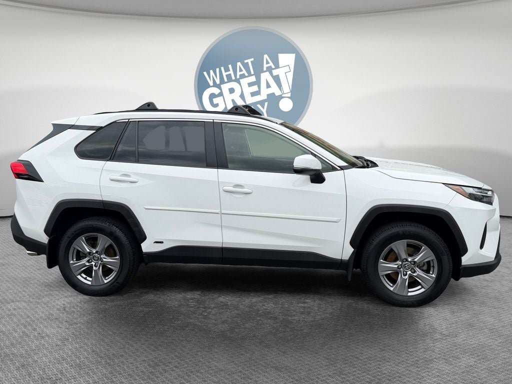 Used 2022 Toyota RAV4 XLE w/ Convenience Package AWD/4WD video 2