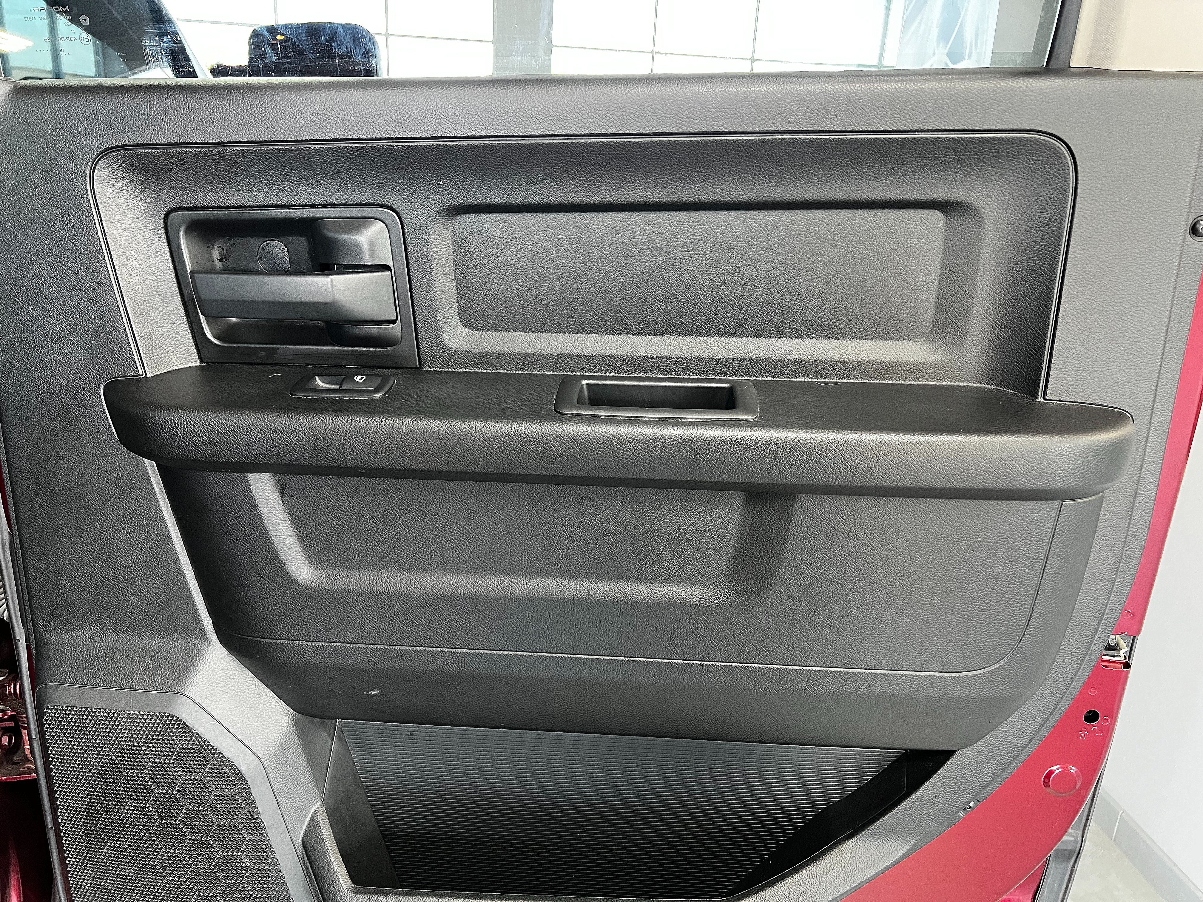 Used 2019 RAM 1500 Express w/ Wheel & Sound Group AWD/4WD image 24