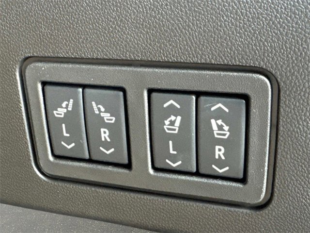 New 2025 Cadillac XT6 Sport w/ Technology Package image 6