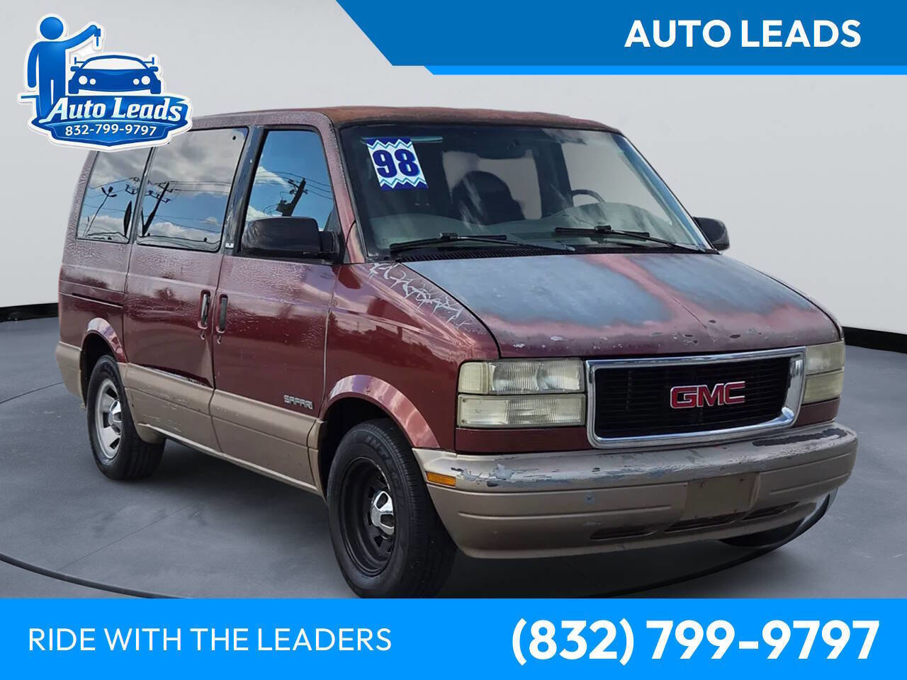 Used 1998 GMC Safari Passenger RWD image 1