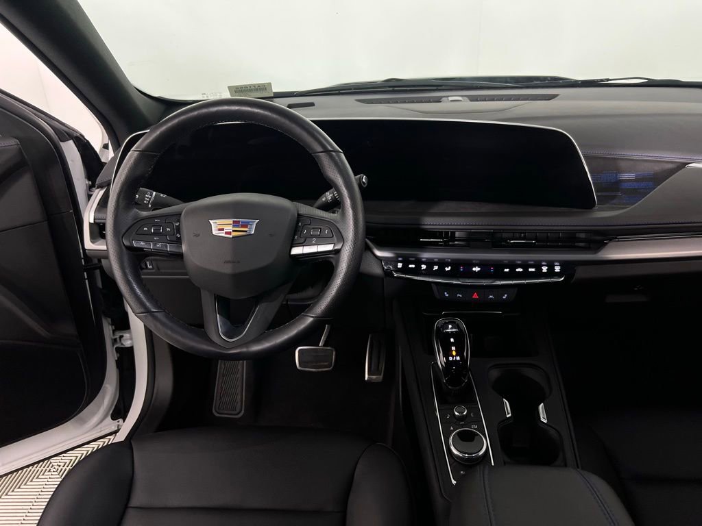 Used 2024 Cadillac XT4 Sport AWD/4WD image 15