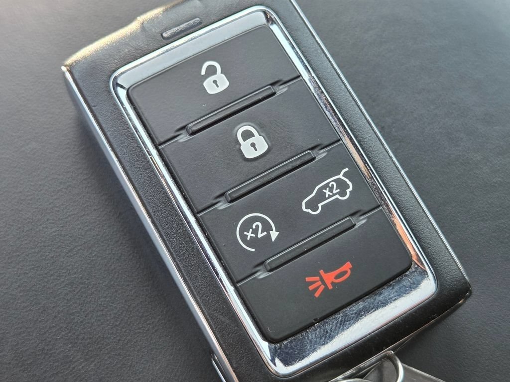 Used 2022 Jeep Grand Cherokee L Overland AWD/4WD image 47