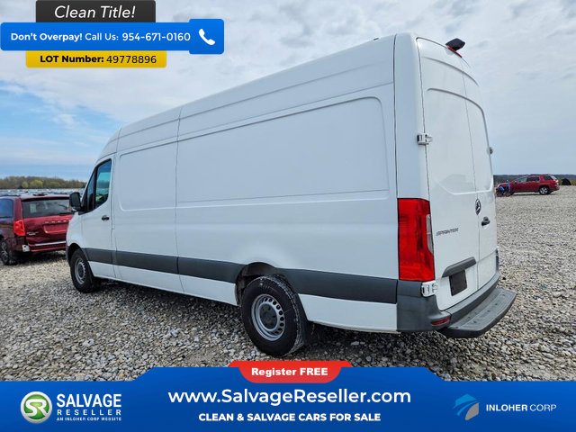 Used 2021 Mercedes-Benz Sprinter 2500 image 3