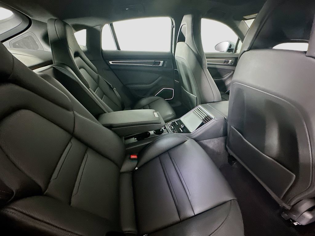 Certified 2023 Porsche Panamera 4 image 29
