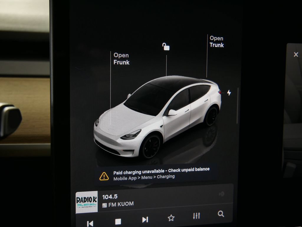 Used 2022 Tesla Model Y Performance AWD/4WD image 25