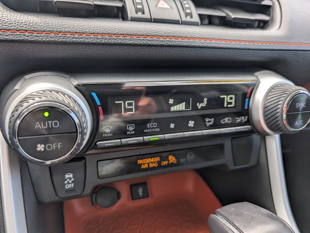 Used 2020 Toyota RAV4 Adventure AWD/4WD image 21