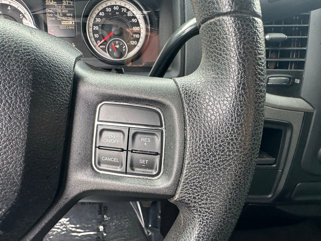 Used 2014 RAM 1500 Express RWD image 19