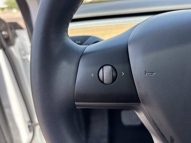 Used 2021 Tesla Model Y AWD image 28