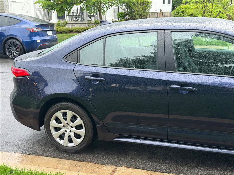 Used 2021 Toyota Corolla LE FWD image 8