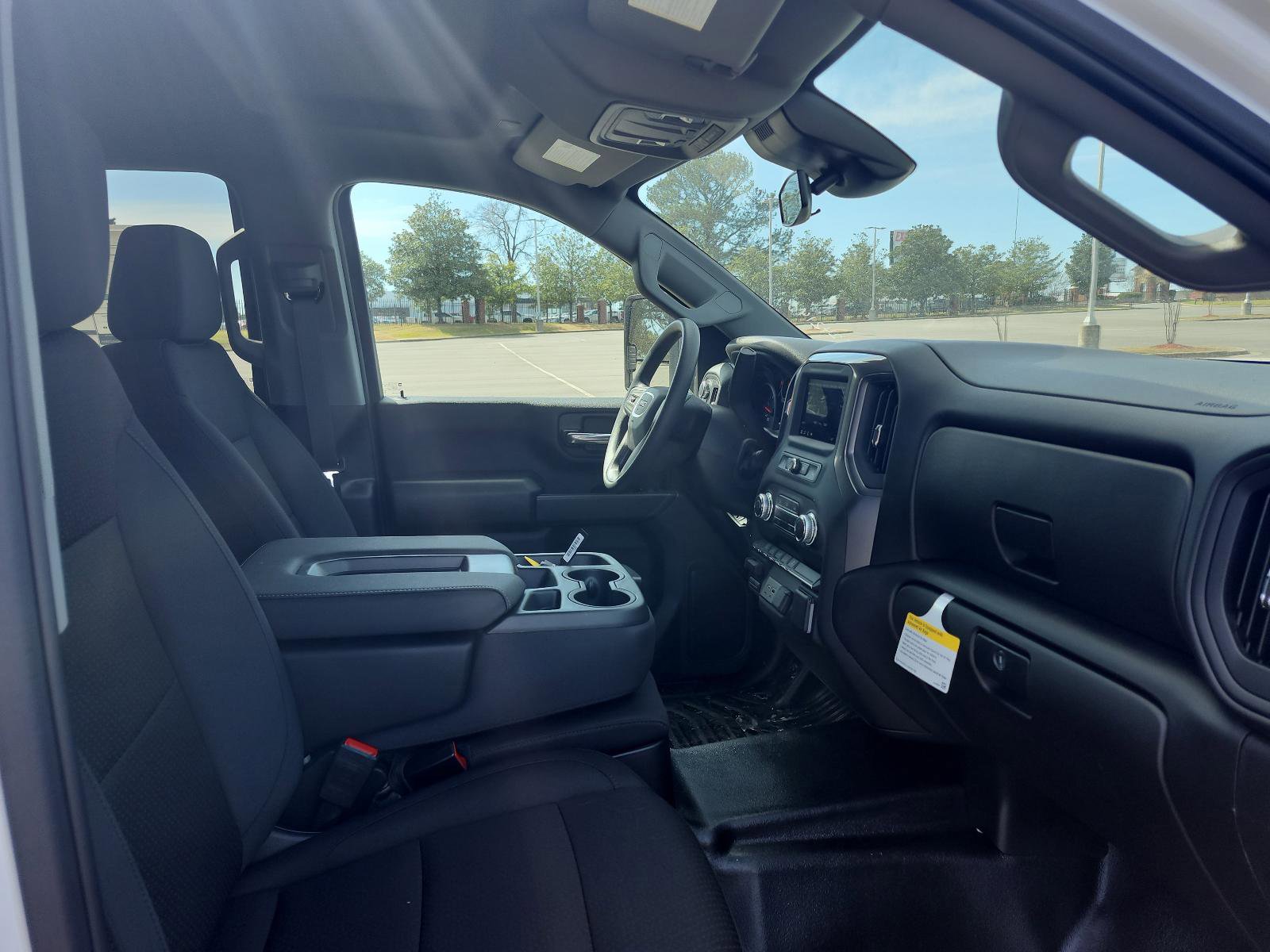 New 2025 GMC Sierra 2500 Pro w/ Convenience Package image 8