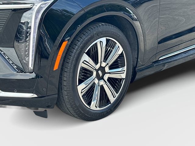 New 2025 Cadillac Escalade IQ Luxury 2 image 17