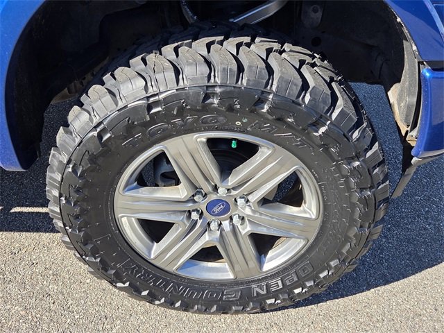 Used 2018 Ford F150 Lariat w/ Equipment Group 501A Mid image 16