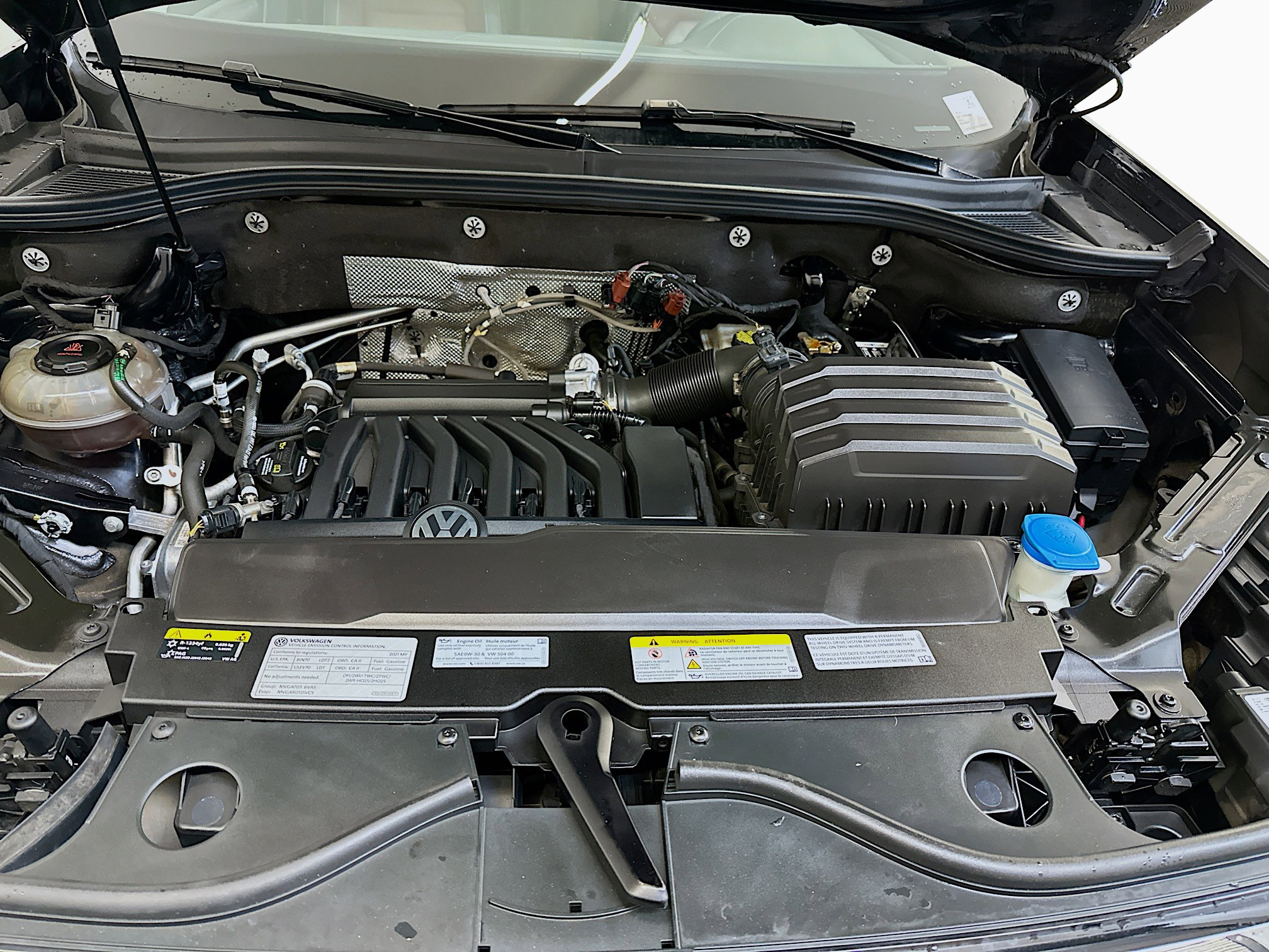 Used 2021 Volkswagen Atlas SEL Premium image 37