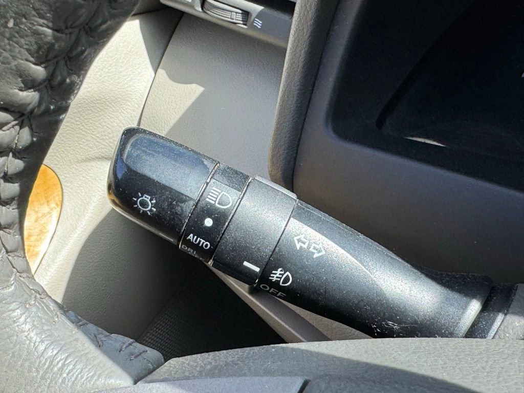 Used 2007 Toyota Camry XLE FWD image 27