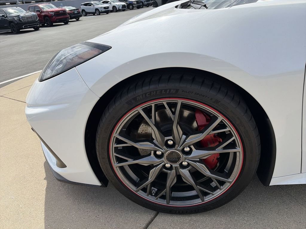 Used 2023 Chevrolet Corvette Stingray Premium Conv w/ Z51 Performance Package image 16