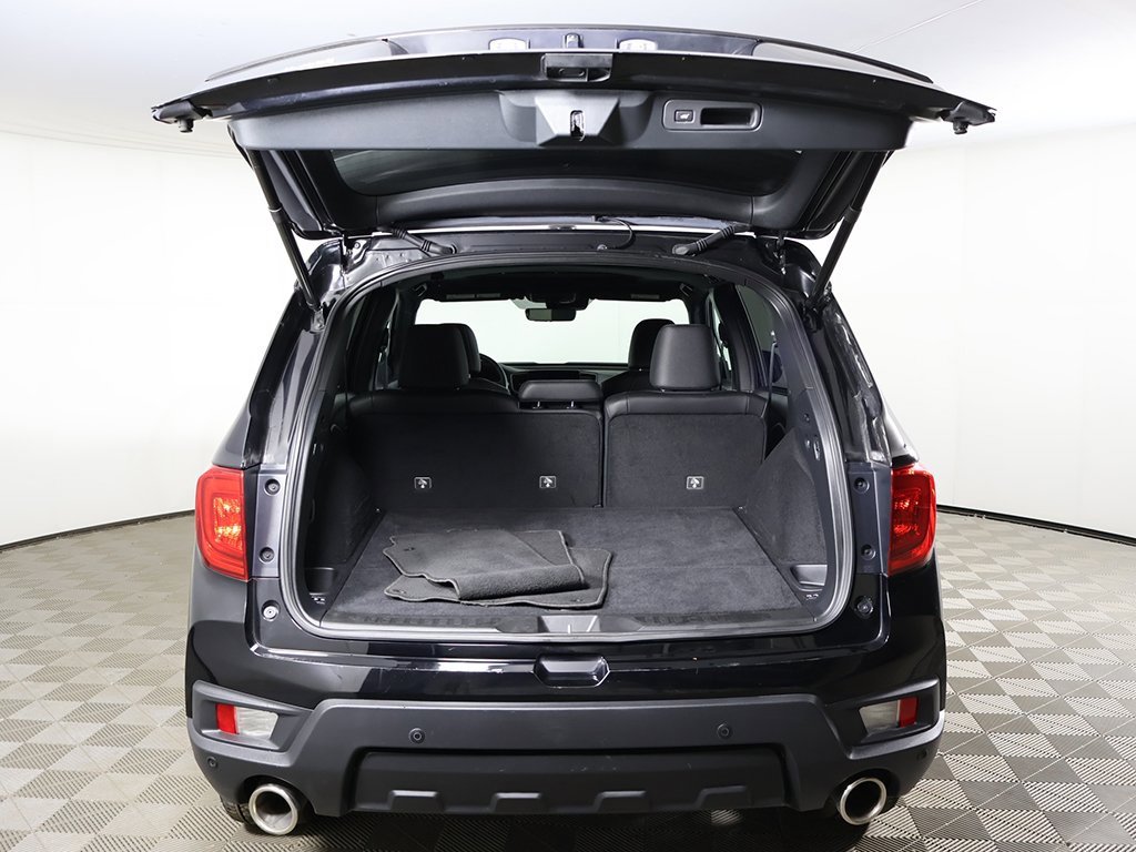 Used 2024 Honda Passport EX-L image 16