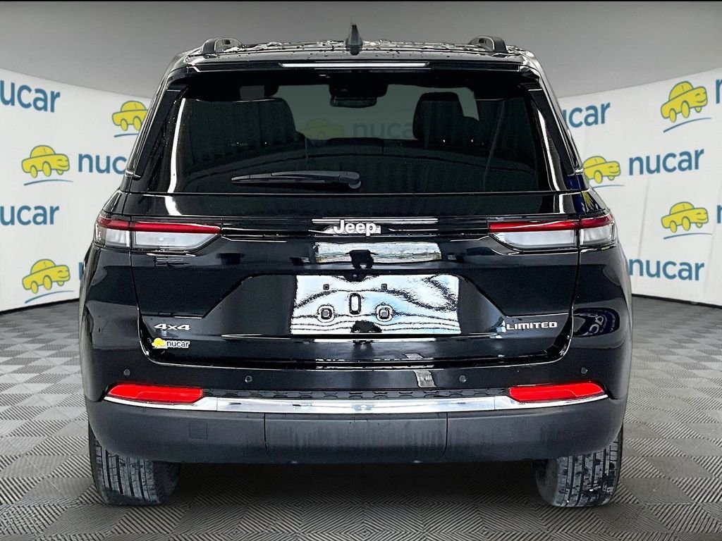 Used 2024 Jeep Grand Cherokee Limited AWD/4WD image 5