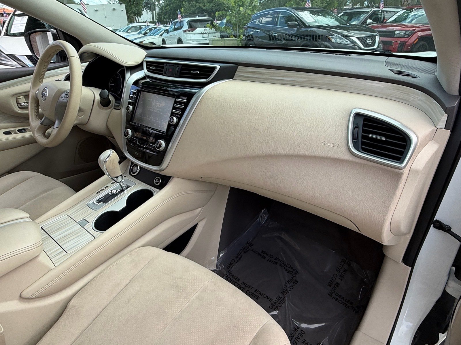 Used 2016 Nissan Murano SV FWD image 18