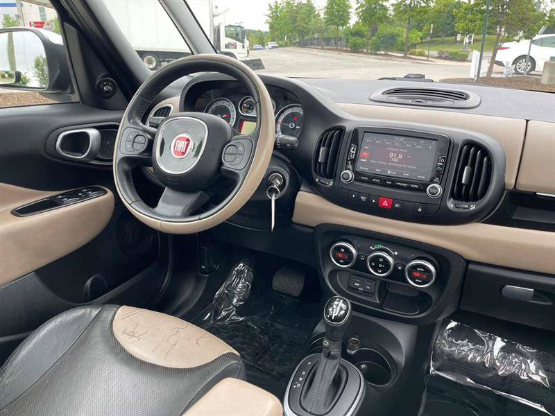 Used 2014 FIAT 500L Lounge FWD image 34