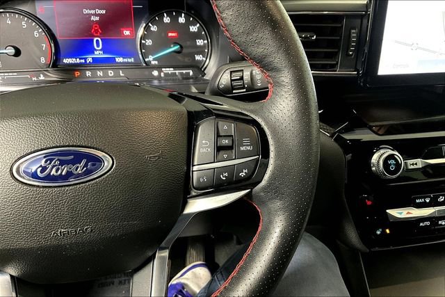 Used 2023 Ford Explorer ST-Line image 19