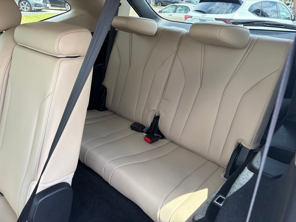 Used 2022 Acura MDX SH-AWD w/ Technology Package image 22